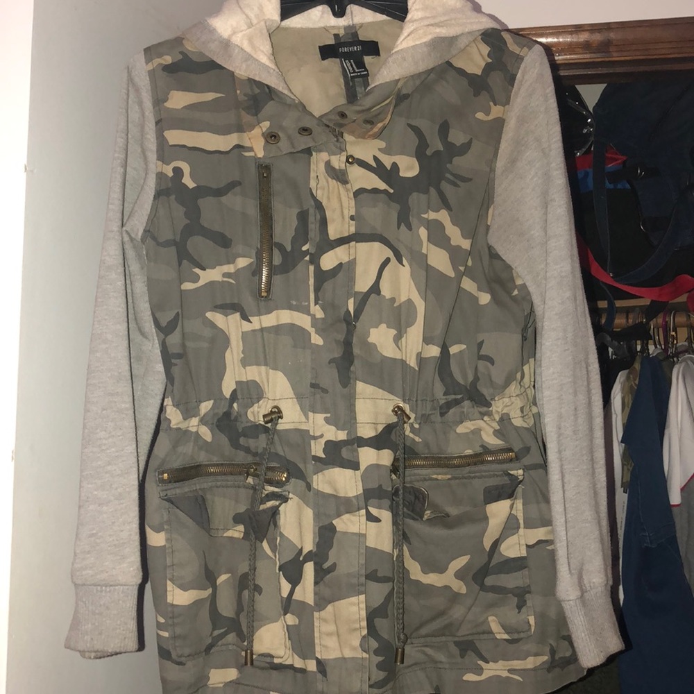 Camo hooded jacket